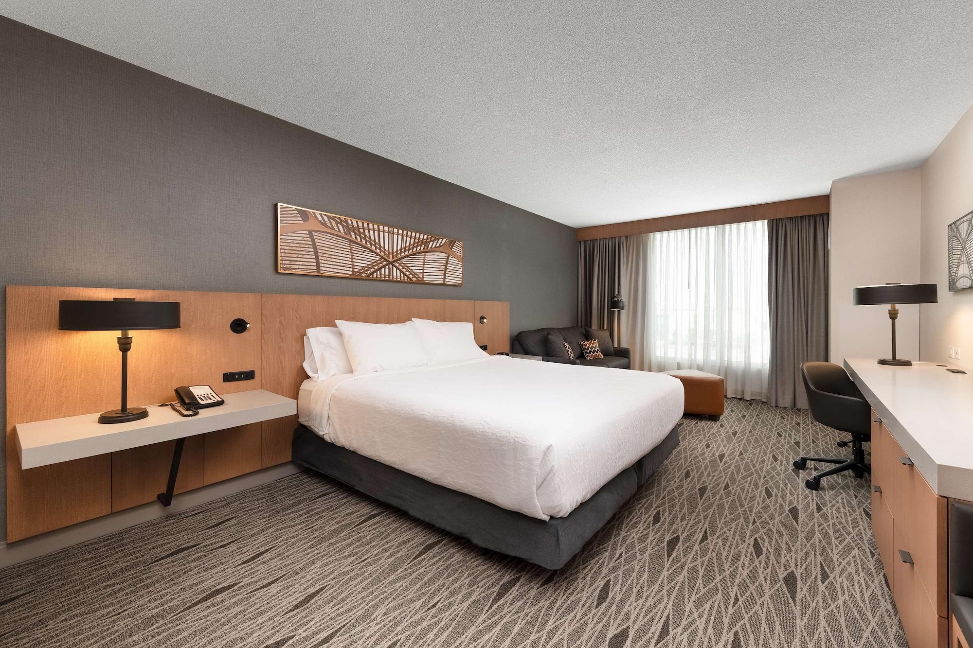 Hilton Garden Inn Toronto Airport Mississauga Exterior foto