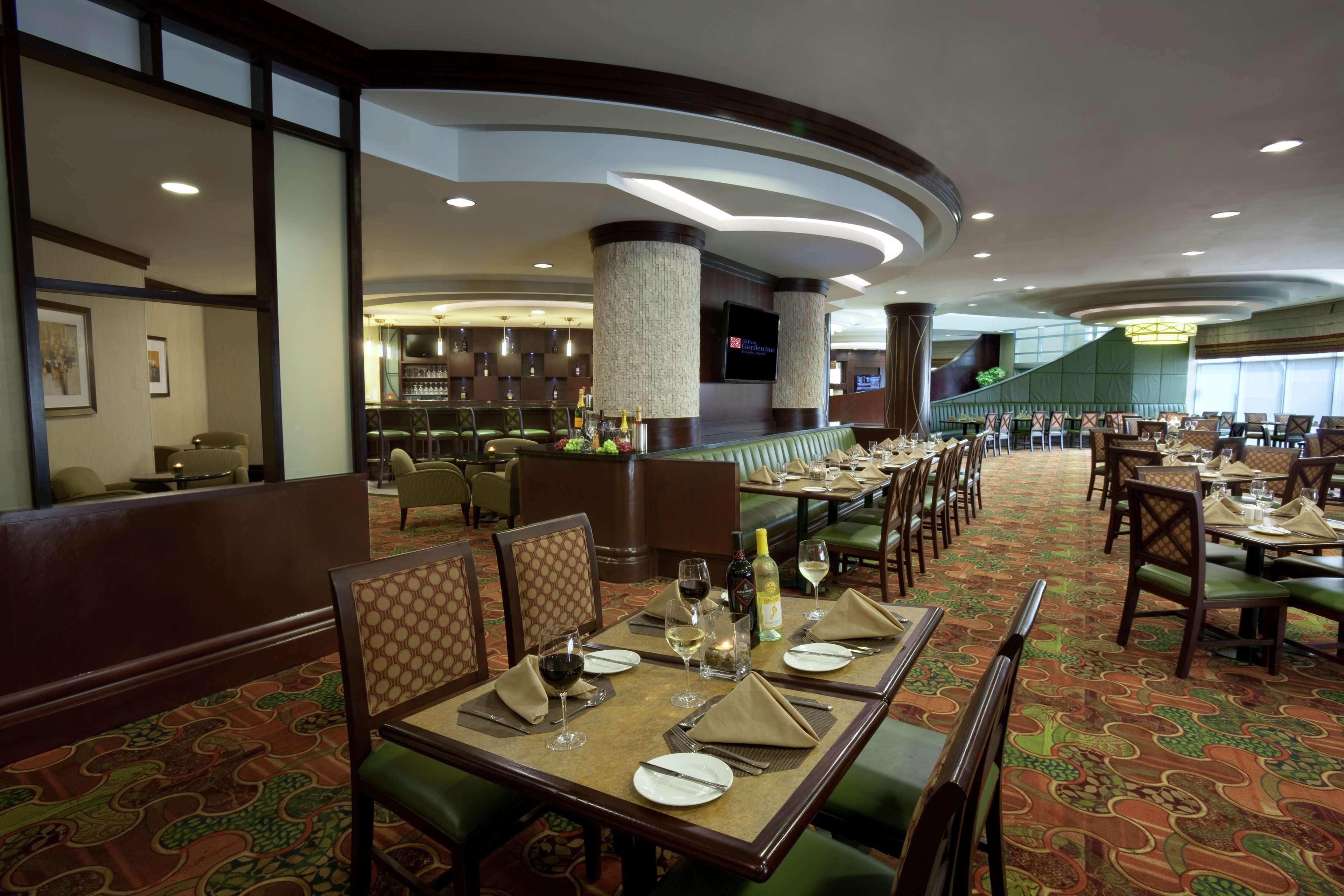 Hilton Garden Inn Toronto Airport Mississauga Exterior foto
